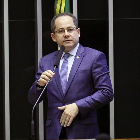 Deputado CEZINHA DE MADUREIRA