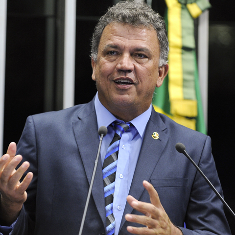 Senador SÉRGIO PETECÃO